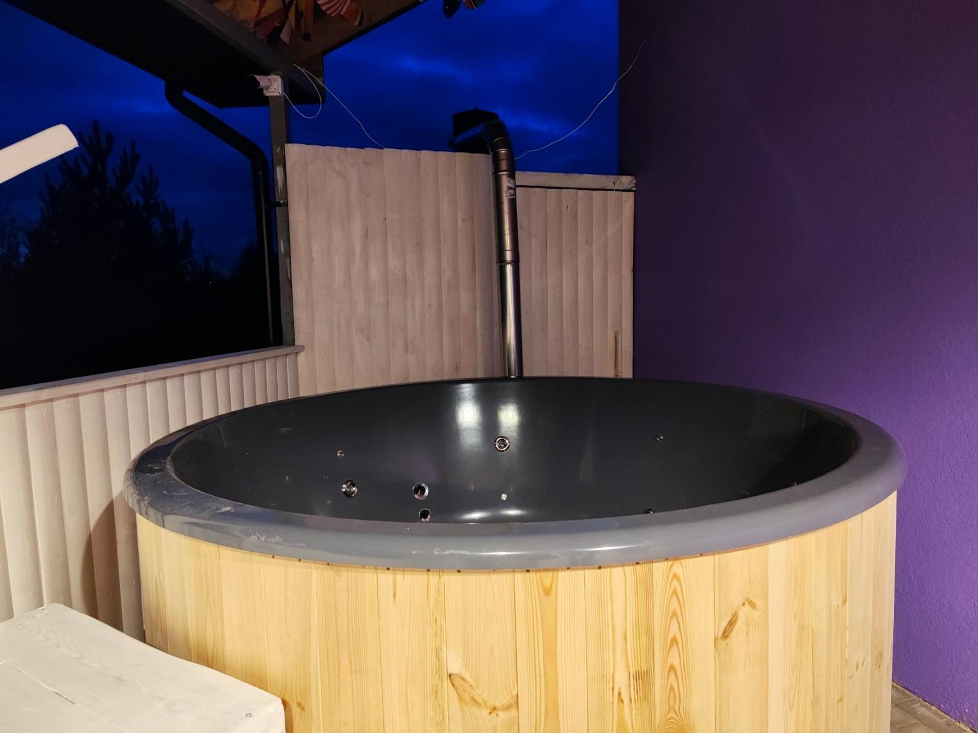 Apartment Jacuzzi Rr Terrace VNO Exterior foto